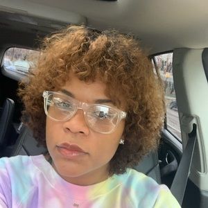 Meet your Posher, Stacee